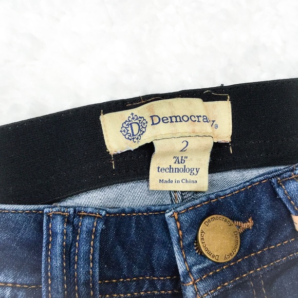 ⭐️DEMOCRACY AB SKIMMER JEANS⭐️ - Picture 4 of 7